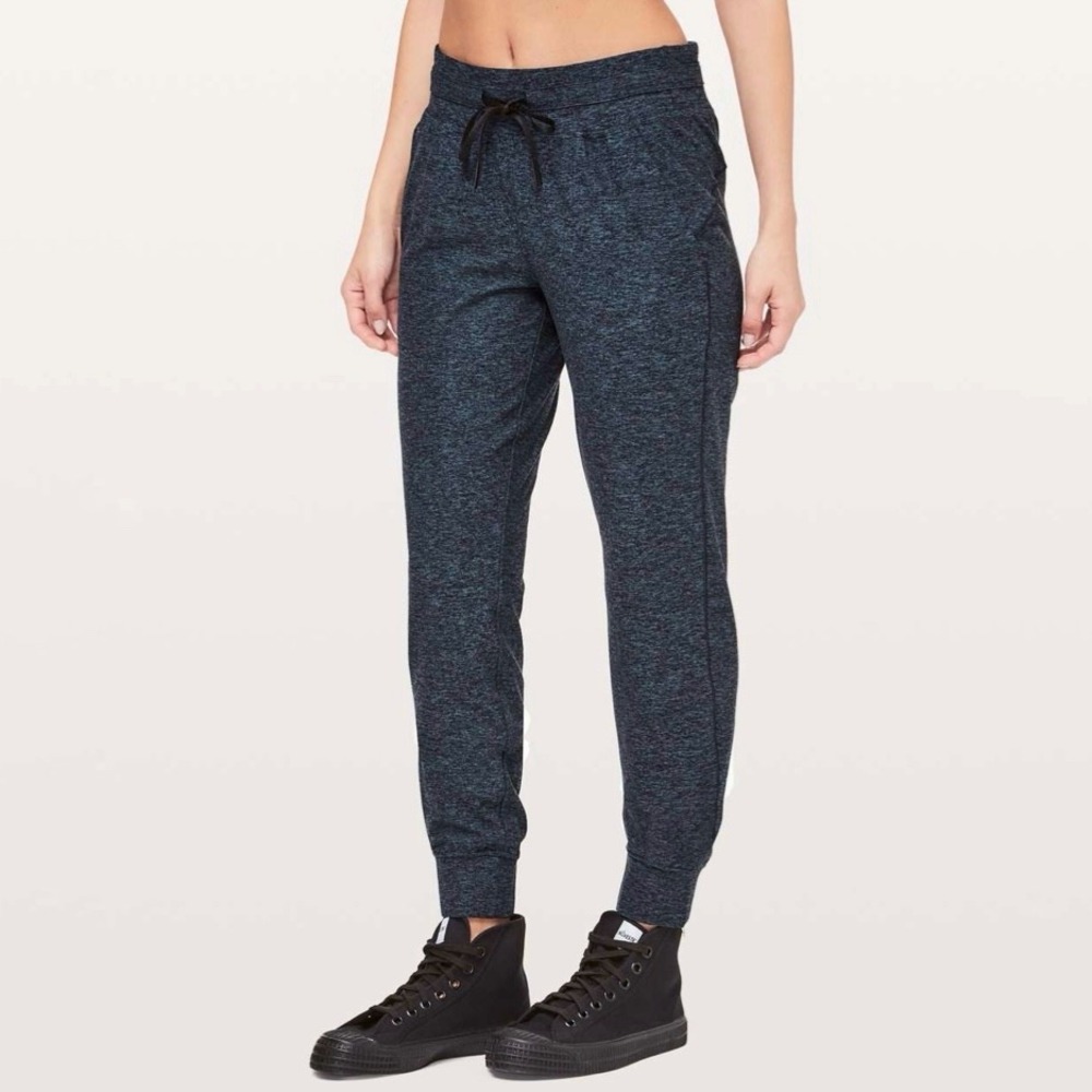 Lululemon |‎ Ready To Rulu Pant Heathered True Navy Black Size 6